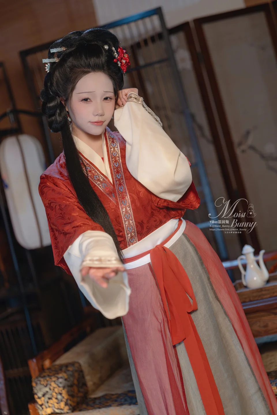 咬一口兔娘_26年02月订阅作品『快马加鞭·金莲迎春』_94P,2V_2_08GB tg@simisebaisi 【丝足阁】010.webp